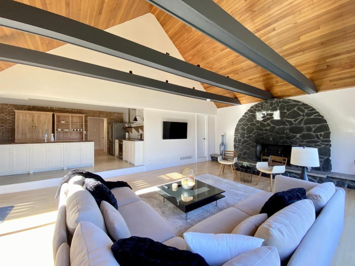 5000+ Sqft Cottage Near Toronto Bolton Zewnętrze zdjęcie